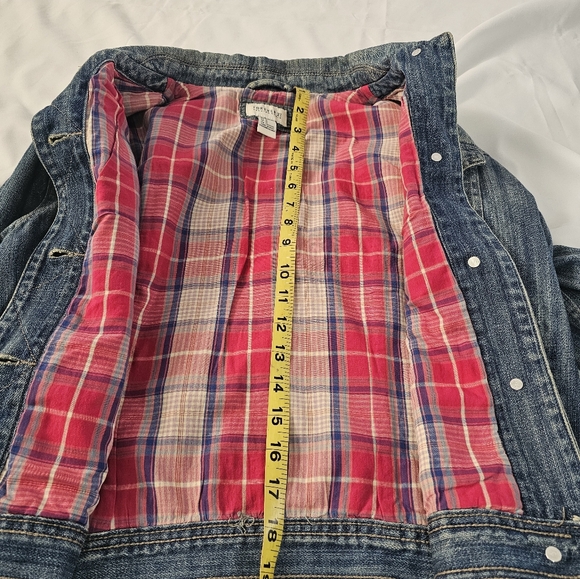 Premium Denim Jacket - Picture 9 of 15